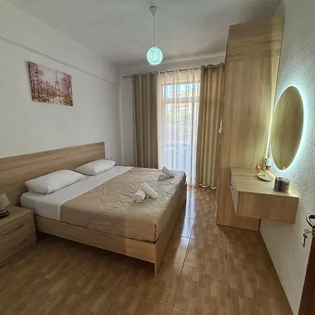P&K Apartments Pogradec Exterior photo